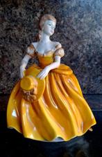 Coalport - Beeldje - Ladies of Fashion - Reginna and Teresa