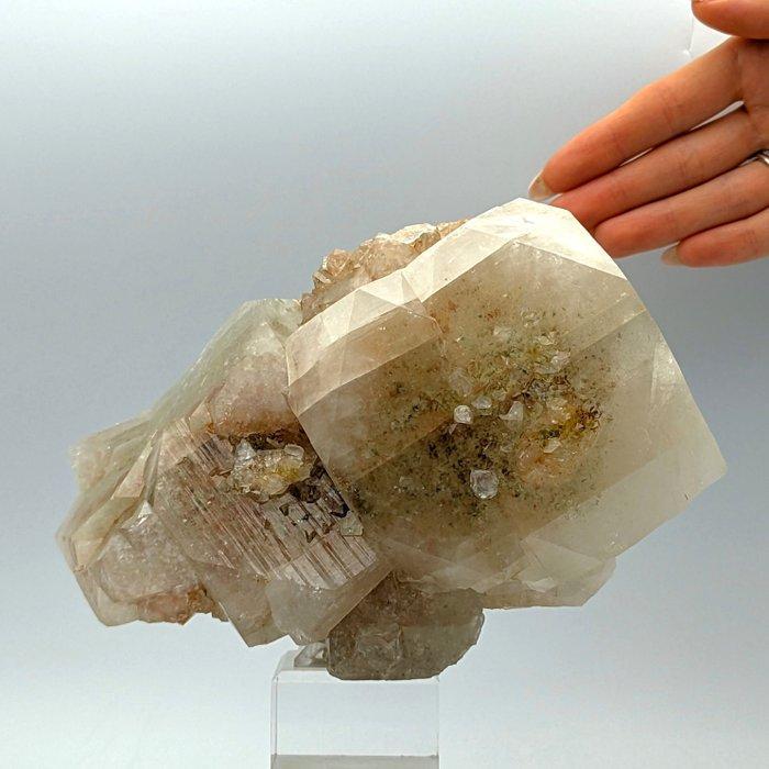 GROTE APOFILLIET POLYCHRHOME, RODE en GROENE kristal, Verzamelen, Mineralen en Fossielen