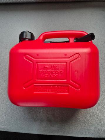 Jerrycan 5 liter beschikbaar voor biedingen