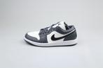 Jordan 1 Low Dark Grey - Diverse maten, Kleding | Heren, Schoenen, Ophalen of Verzenden, Nieuw