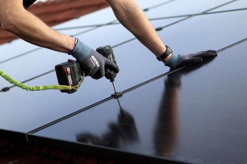 Installateur zonnepanelen thuisaccu accu regio LIMBURG, Diensten en Vakmensen, Elektriciens, Garantie