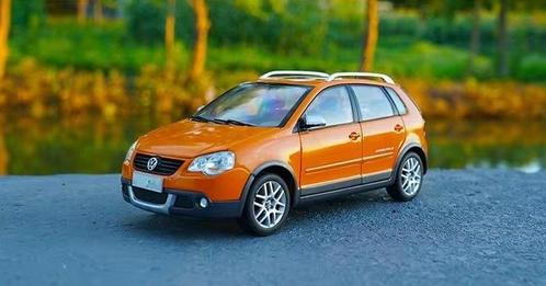 Paudi Model 1:18 - Modelauto - Volkswagen Cross Polo - 2007, Hobby en Vrije tijd, Modelauto's | 1:5 tot 1:12