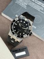 Maurice Lacroix - Aikon Venturer Automatic Date -, Nieuw