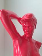 sculptuur, Rode design buste in strakke vormen - 75 cm -, Antiek en Kunst, Curiosa en Brocante