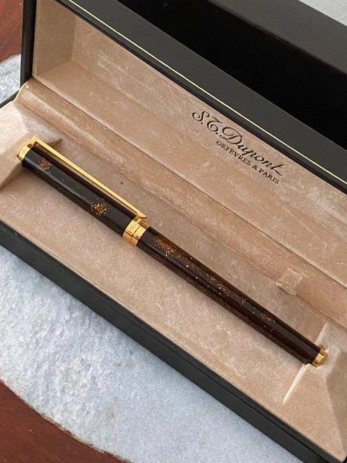 S.T. Dupont - Rare “Gold Dust” with 18k Nib - Vulpen, Verzamelen, Pennenverzamelingen