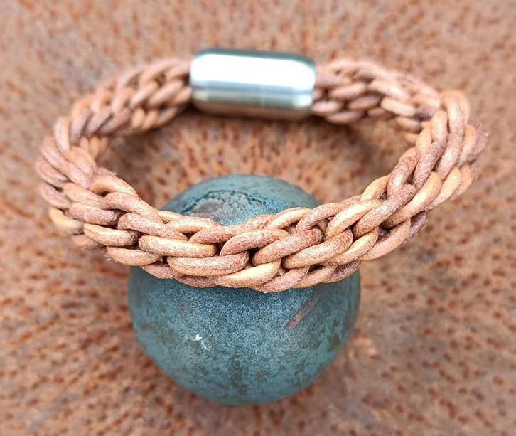 Leren gevlochten armband van zes stringen leer, Sieraden, Tassen en Uiterlijk, Armbanden, Verzenden