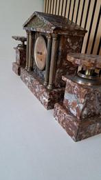 Commode klok, Klok en garnituur set (3) - Marmer - 1930-1940