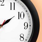 Achterwaartse klok, Huis en Inrichting, Woonaccessoires | Klokken, Verzenden, Nieuw