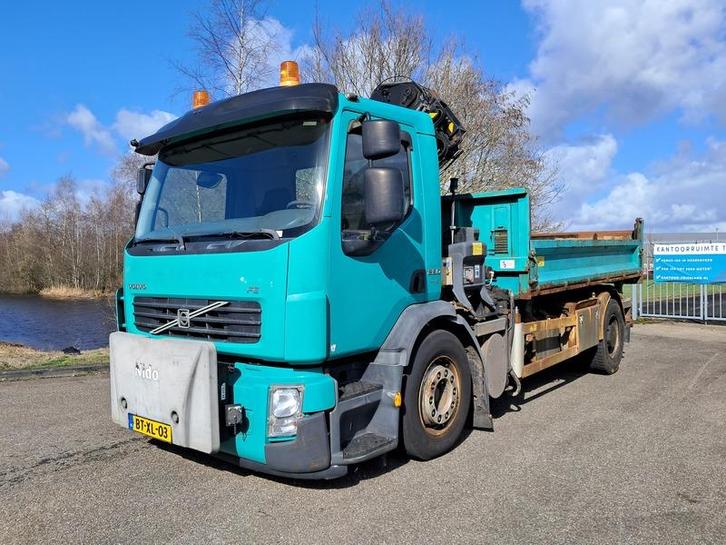 Vrachtwagen, VOLVO, FE S 4X2R, 2008, met kraan, HIAB 144D, Auto's, Vrachtwagens