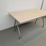 Design kinderbureau laag buro 140x80 cm - 70 cm hoog