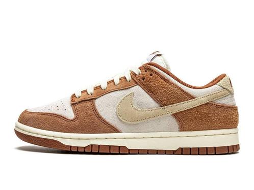 Nike Dunk Low PRM Medium Curry - Maat 40.5 EU, Kleding | Heren, Schoenen, Ophalen of Verzenden