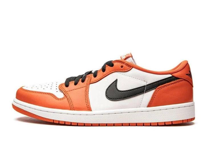 Air Jordan 1 Low OG Starfish - Maat 45 EU, Kleding | Heren, Schoenen, Ophalen of Verzenden