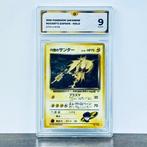 Pokémon Graded card - Rockets Zapdos Holo Gym 2 #145 -, Hobby en Vrije tijd, Verzamelkaartspellen | Pokémon, Nieuw