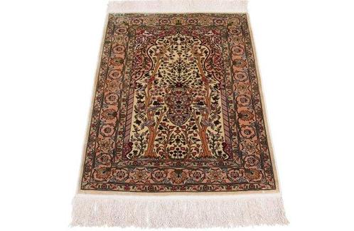Silk Hereke Signed Carpet with Mehrab Design - Pure Luxe ~1, Huis en Inrichting, Stoffering | Tapijten en Kleden