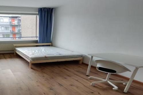 Kamer Kouwenoord in Rotterdam, Huizen en Kamers, Kamers te huur, 20 tot 35 m², Rotterdam