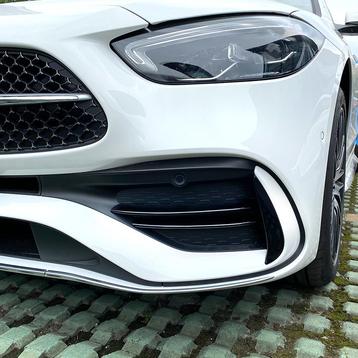 Grille vinnen geschikt voor W206 / S206 C-Klasse met AMG ext beschikbaar voor biedingen