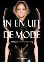 In en uit de mode 9789089895967 Karin Schacknat, Verzenden, Zo goed als nieuw, Karin Schacknat