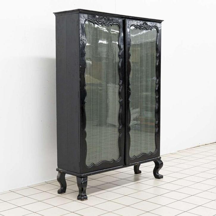 Klassieke Zwarte Vitrinekast, Huis en Inrichting, Kasten | Vitrinekasten, Ophalen of Verzenden