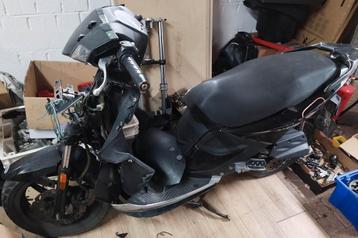 Onderdelen / Kymco Super 8 beschikbaar voor biedingen