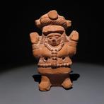 Maya Terracotta Ocarina figuur. 600 - 900 n.Chr. 12,9 cm H.