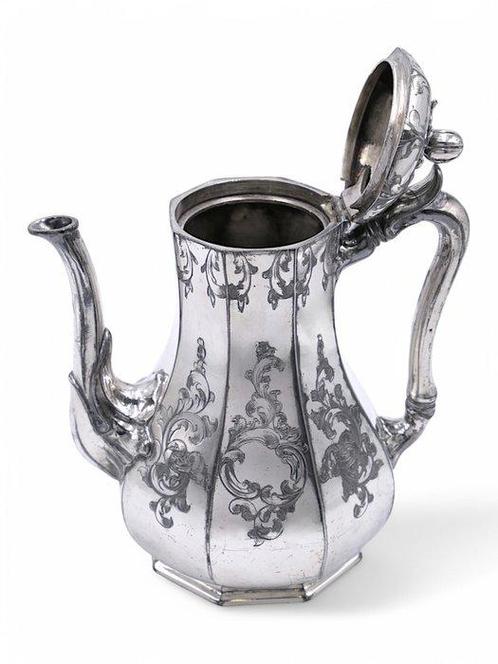 R. Broadhead & Co - Theepot - Vittoriana Engels met Lichaam, Antiek en Kunst, Antiek | Meubels | Tafels