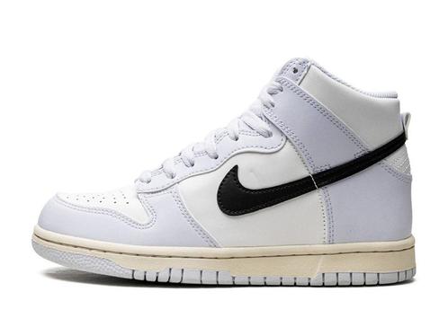 Nike Dunk High Aluminium (GS) - Maat 39 EU, Kleding | Heren, Schoenen, Ophalen of Verzenden