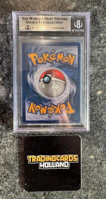 Pokémon - 1 Card Pokemon Glurak Charizard 1st Edition BGS 8 beschikbaar voor biedingen