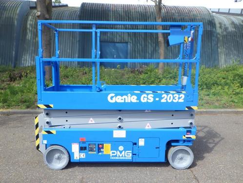 Hoogwerker Genie GS2032 2012, 10m, 81cm, gekeurd, Zakelijke goederen, Machines en Bouw | Liften, Steigers en Ladders
