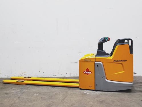 JUNGHEINRICH ERE 225 ELEKTRO STA-PALLETTRUCK - 2400 x 540 mm, Zakelijke goederen, Machines en Bouw | Heftrucks en Intern transport