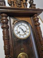 Wandklok - Antiek Brons, Hout, Messing - 1920-1930 -, Antiek en Kunst, Antiek | Klokken