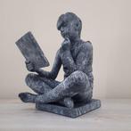 Mark Sugar - The girl with the book (Back to black), Antiek en Kunst