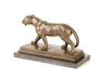 Beeld, EEN BRONZEN BEELD VAN EEN LEEUWIN - 15 cm - Brons