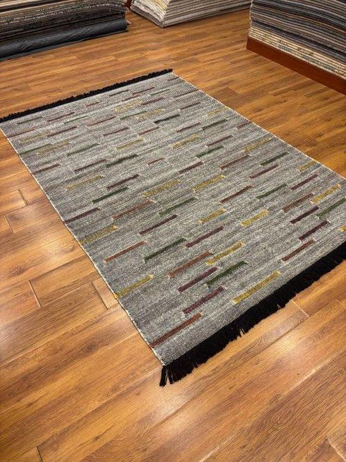 Decoratief Boheemse Kilim - Tapijt - 240 cm - 170 cm -, Huis en Inrichting, Stoffering | Tapijten en Kleden