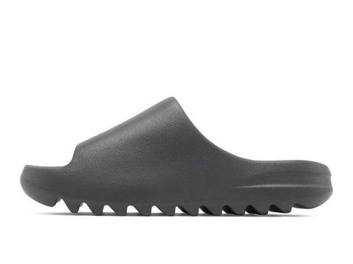 Adidas Yeezy Slide Granite - Maat 42 EU, Kleding | Heren, Schoenen, Ophalen of Verzenden