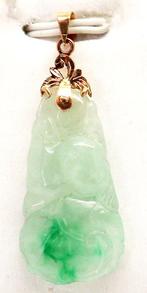 Zonder minimumprijs - Hanger - 14 karaat Geel goud Jade, Sieraden, Tassen en Uiterlijk, Antieke sieraden