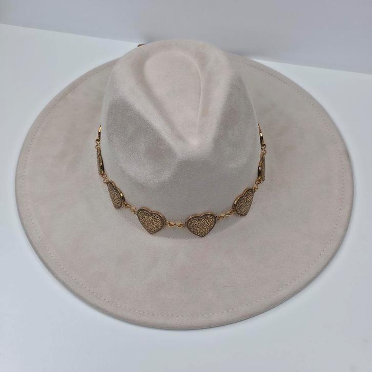 Dames hoed beige suede met gouden hartjes nieuw, Kleding | Dames, Hoeden en Petten, Hoed, Nieuw, Verzenden