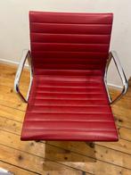 Vitra - Charles & Ray Eames - Bureaustoel - EA 108 Rood Leer