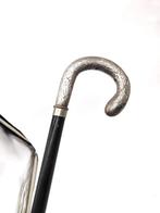 Bastone da passeggio con manico a forma di pomolo uncino in