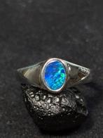 Opaal - Adembenemende ring van 925 zilver, met 0,7 ct