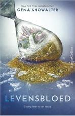 Levensbloed | Gena Showalter | 9789402724707, Zo goed als nieuw, Gena Showalter