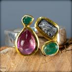 Exclusieve ring met diamant, smaragd en rubelliet 925 zilver