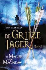 9789025751937 De Grijze Jager 5 -   De magier van Macindaw, Boeken, Nieuw, John Flanagan, Verzenden
