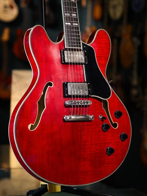 Eastman T59/v Antique Red Used (Elektrische Gitaren), Muziek en Instrumenten, Snaarinstrumenten | Gitaren | Elektrisch, Gebruikt