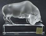Lalique - René Lalique - Presse-papier - Taureau -