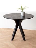 Ronde massief eiken tafel | Zwarte eettafel rond | Vavivo, Huis en Inrichting, Tafels | Eettafels, Modern Klassiek, 50 tot 100 cm