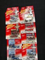 Johnny Lightning 1:64 - Modelauto (8) - Mustang, Nieuw