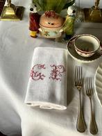 6 damast linnen servetten uit de late 19e eeuw met initialen