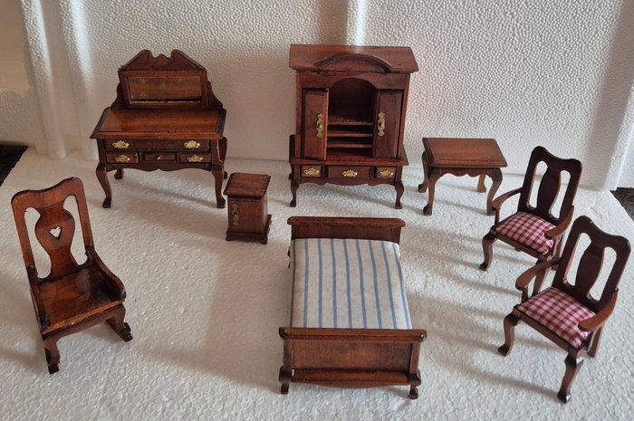 Albert E Price - Poppenhuis - 1970-1980, Antiek en Kunst, Antiek | Speelgoed