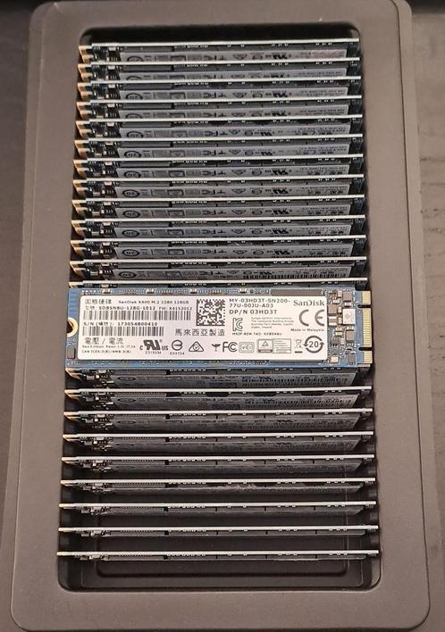 Partij 25 x Sandisk X400 128GB M.2 2280 SSD m.2 SATA, Computers en Software, Harde schijven, Intern, Laptop, Zo goed als nieuw