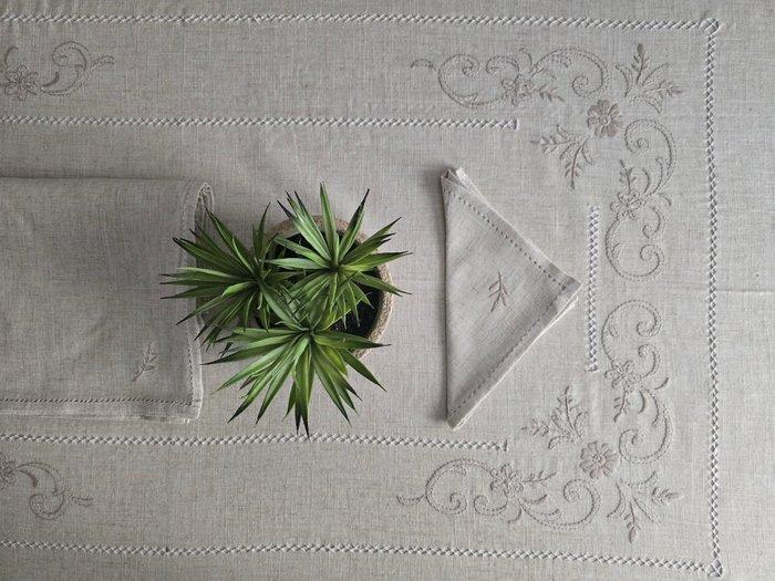 6 metri Tovaglia gran misura in canapa di lino con ricamo a, Antiek en Kunst, Antiek | Kleden en Textiel